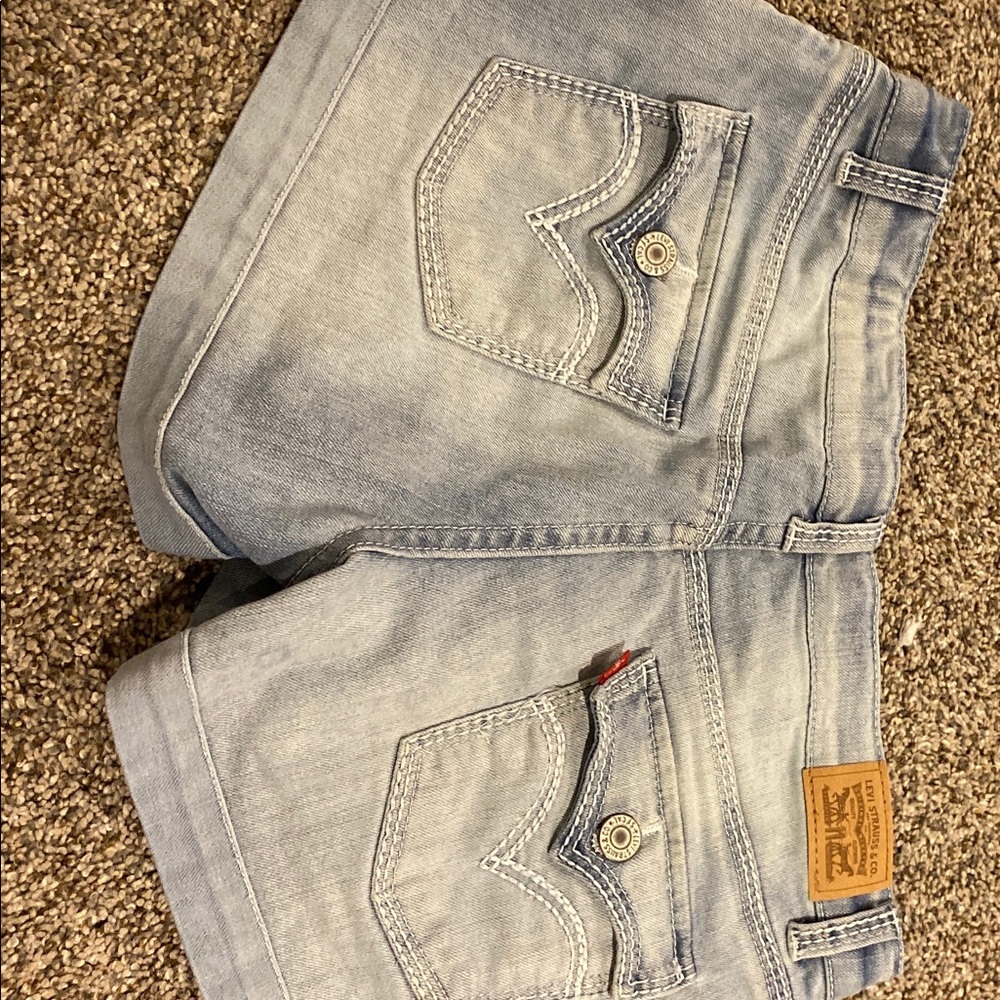 Levi Shorty Shorts